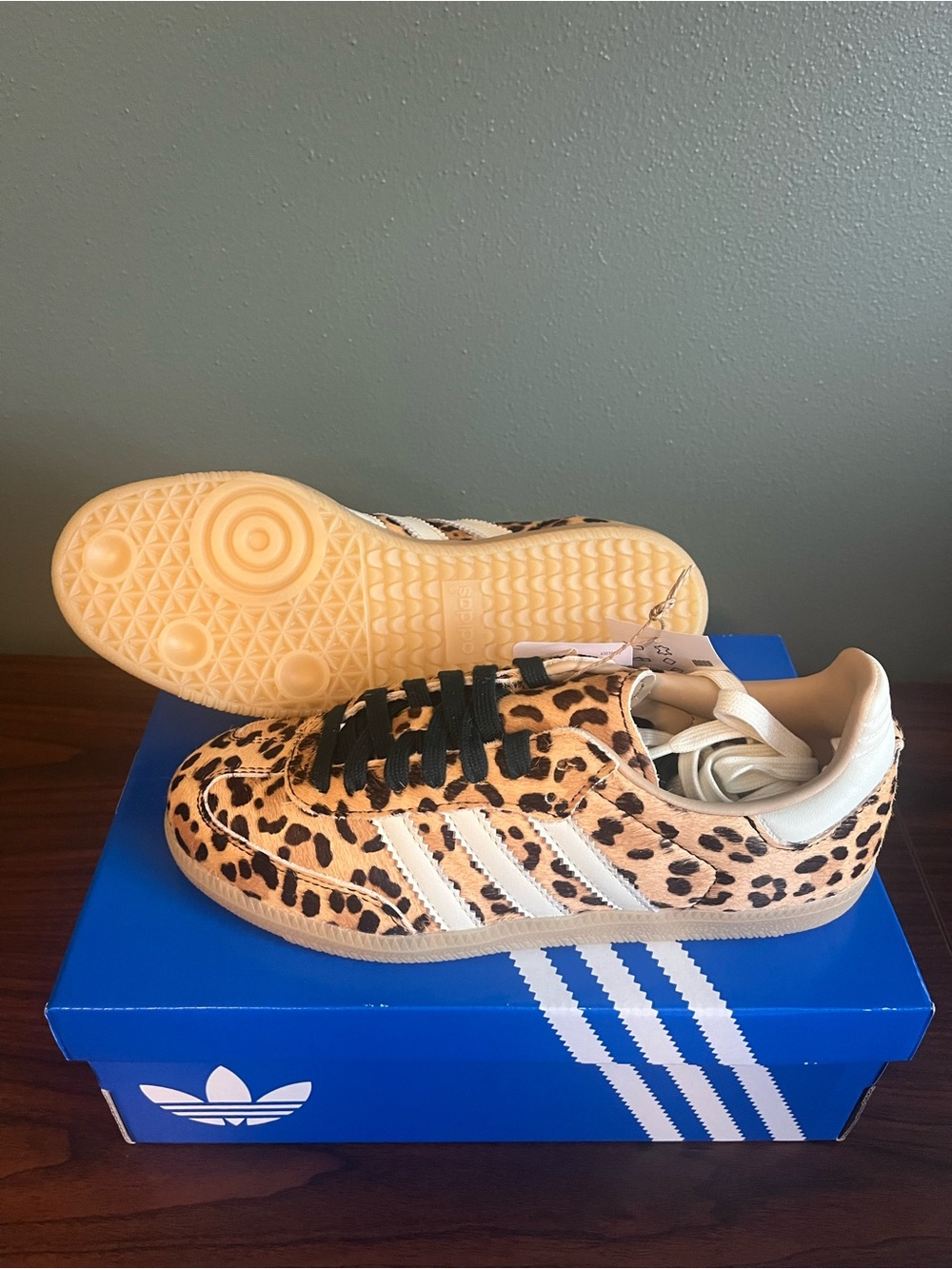 Adidas Samba OG Leopard Magic Pony Hair Women’s Size 6 NWT KI6674